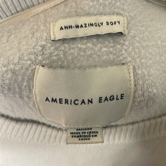 AE blue white soft medium sweatshirt​ - Picture 3 of 4